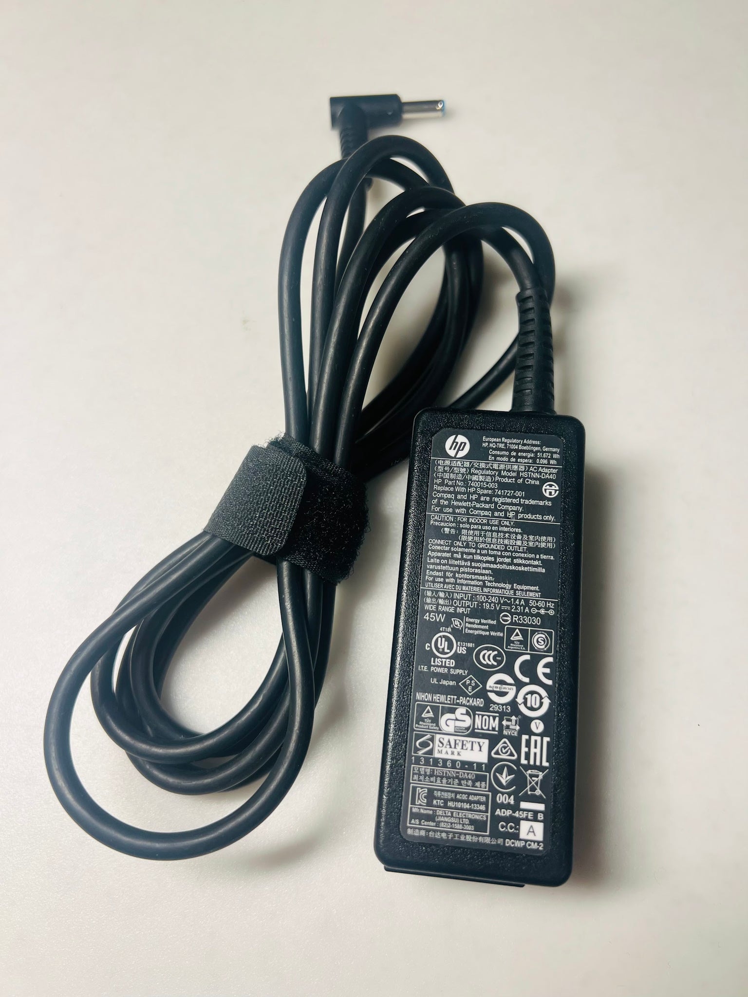 HP HSTNN-DA40 Adapter - 740015-003 19.5V 2.31A 45W