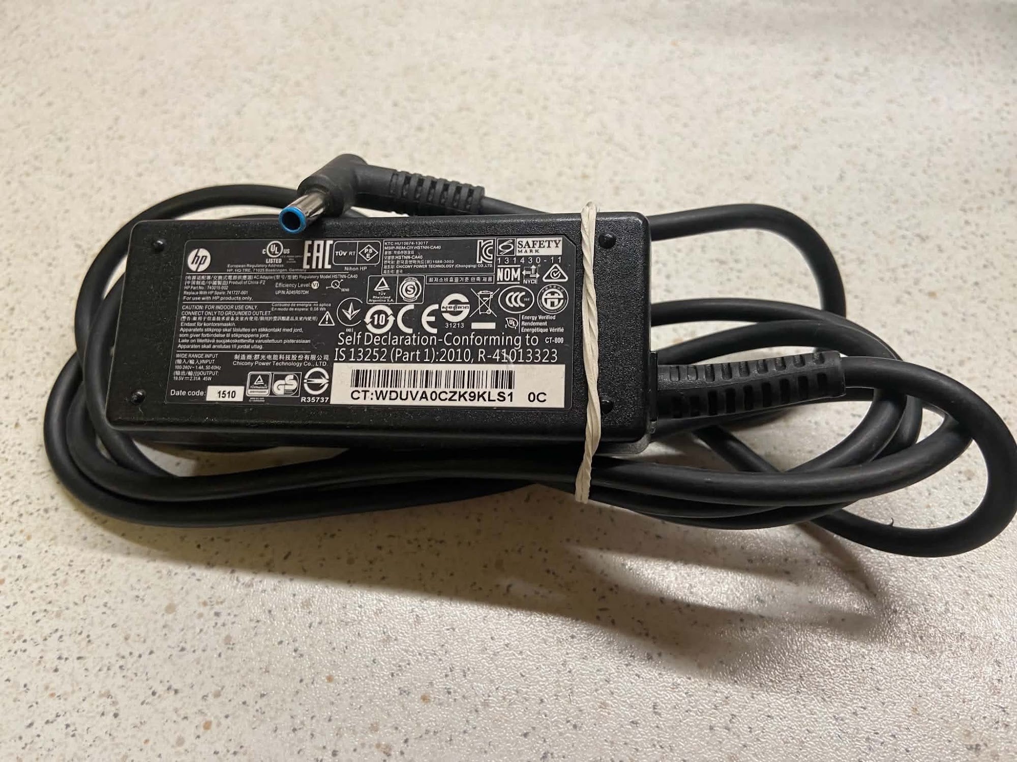 HP HSTNN-CA40 Adapter - 740015-002 19.5V 2.31A 45W