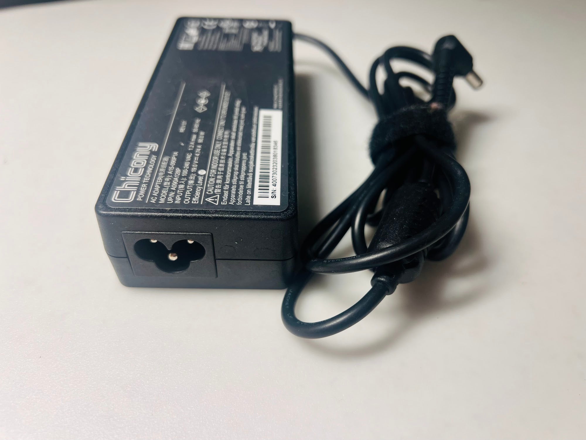 Chicony A15-090P1A Adapter - 19V 4.74A 90W