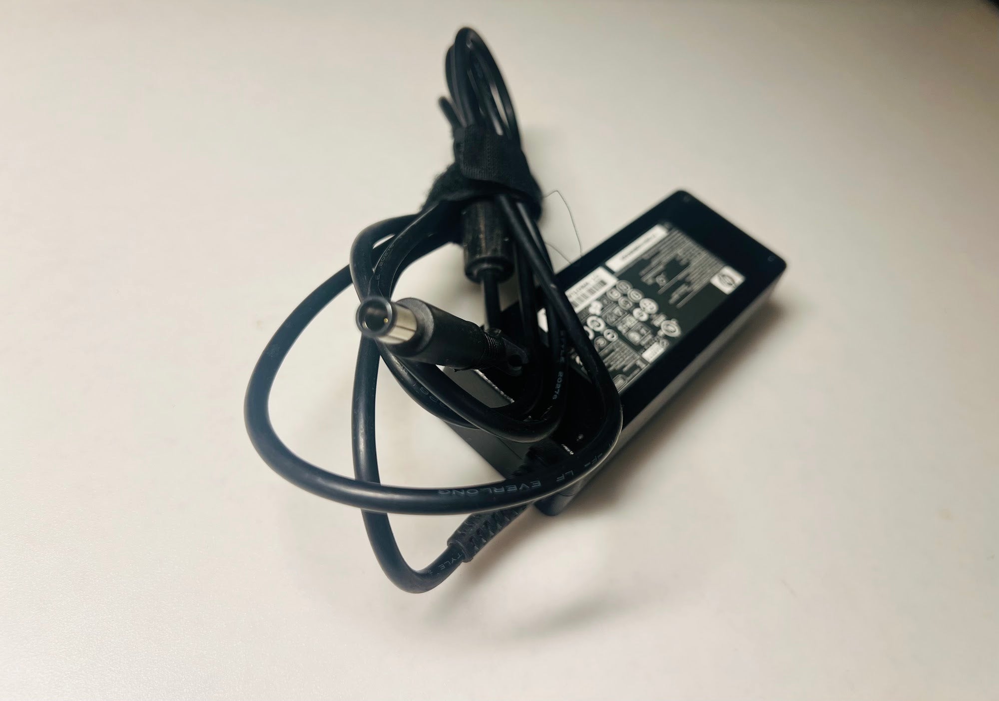 HP PPP012H-S Adapter - 608428-002 19V 4.74A 90W