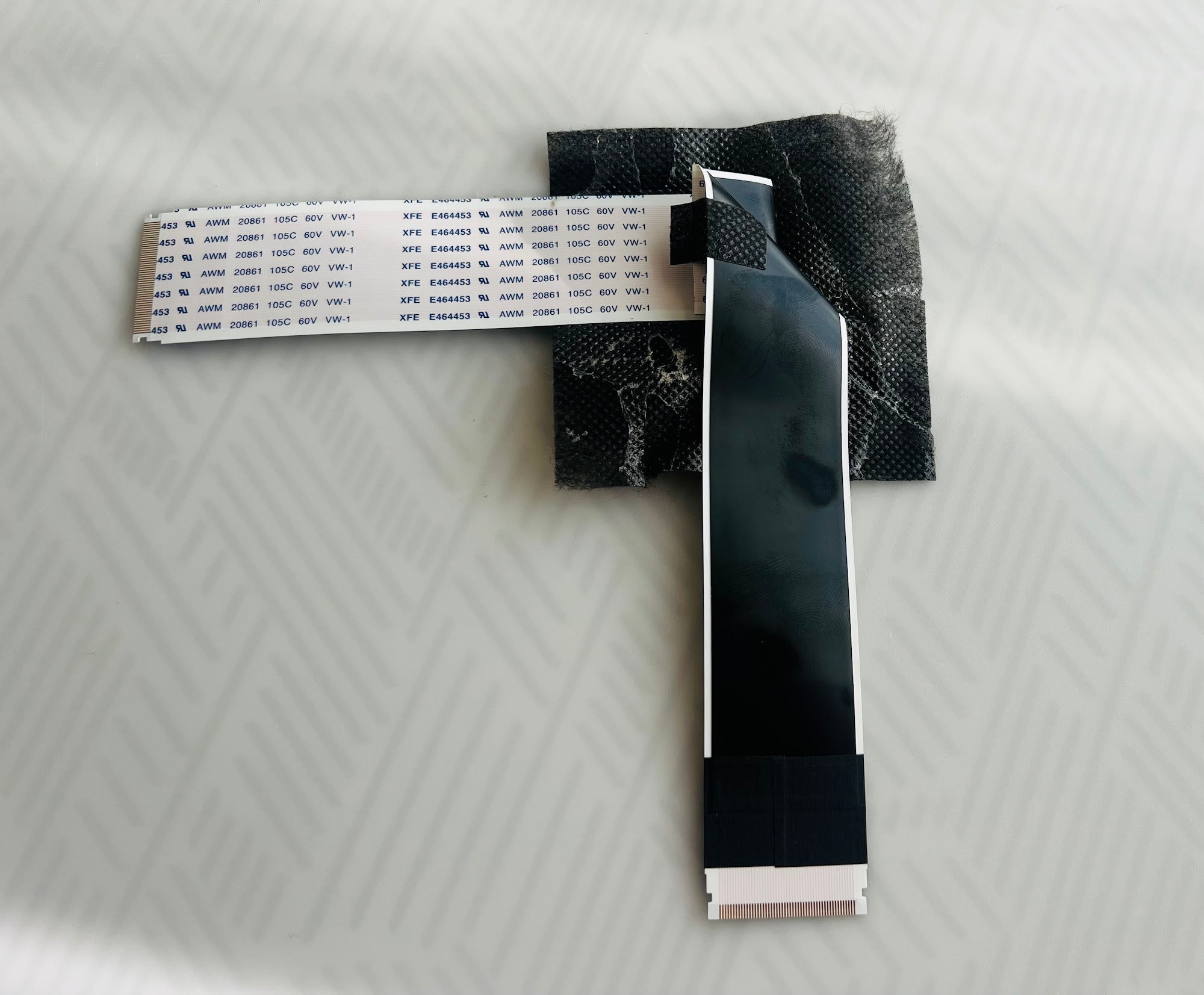 Vestel 30105726 flex cable with shielded FFC