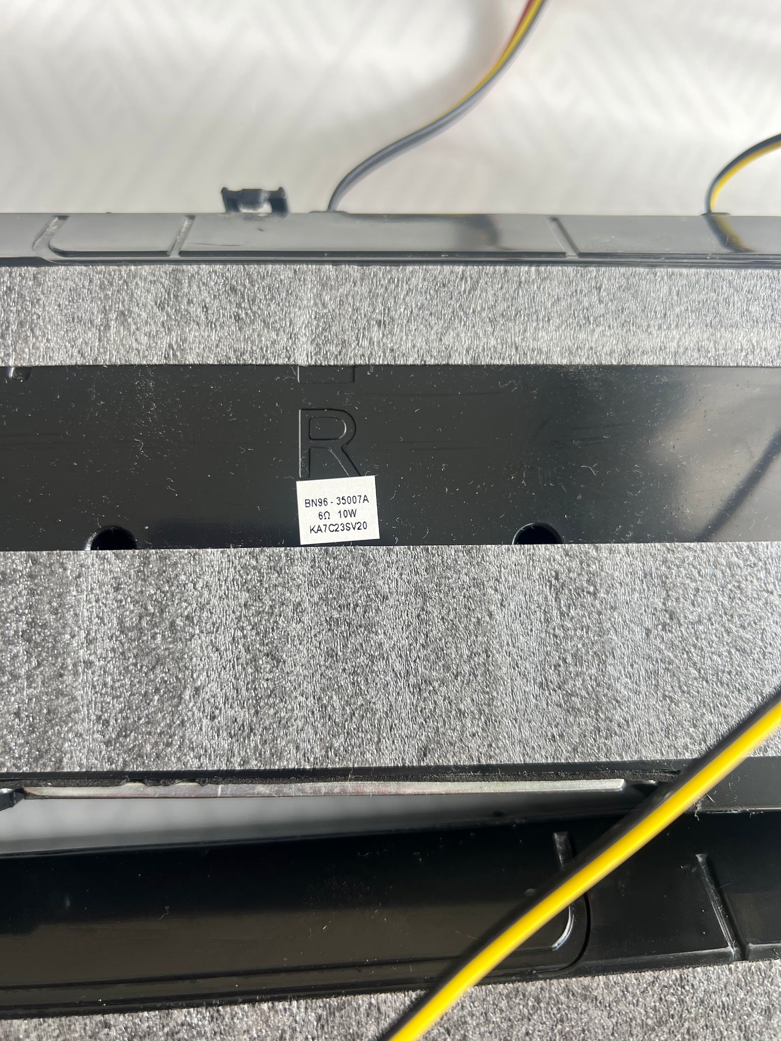Speakers for Samsung UE50KU6075U