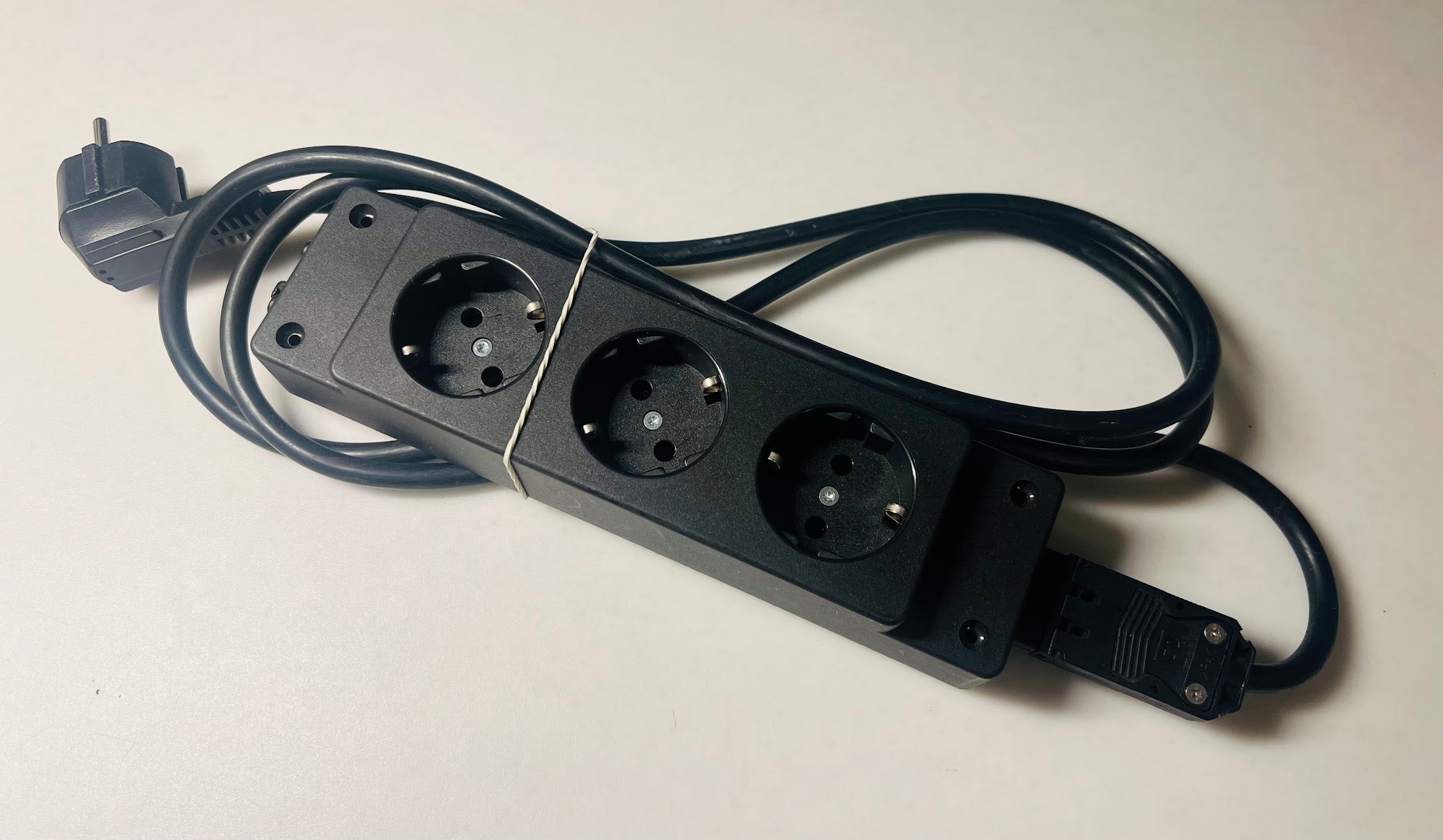 Wieland Netbox MSK 3-socket power strip 16A 250V
