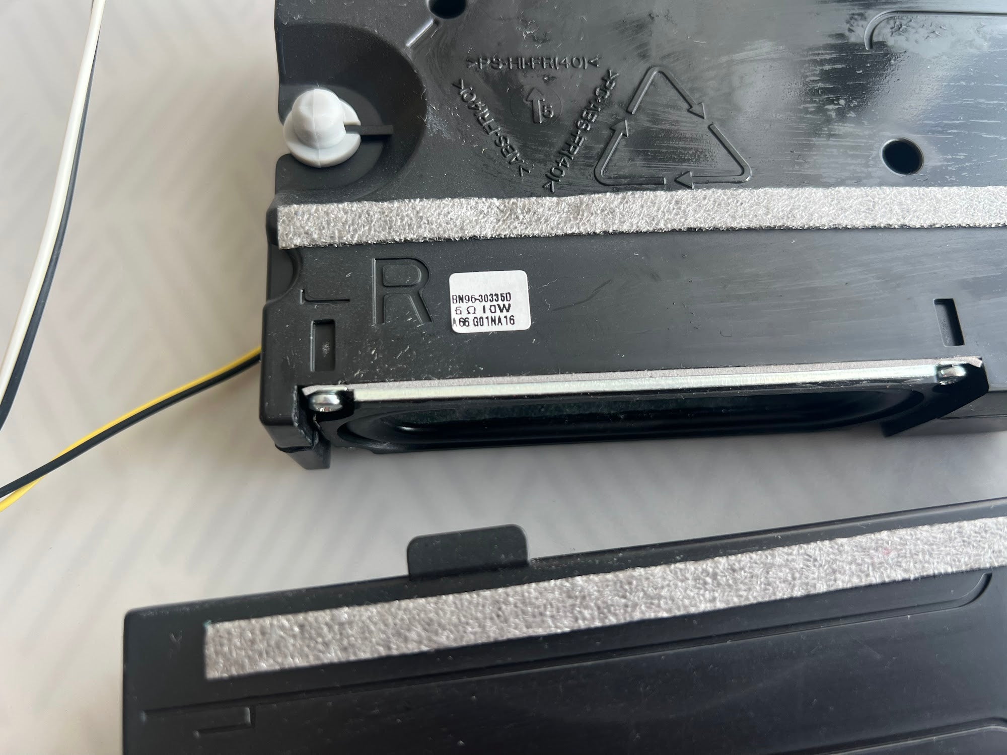 BN96-30335D speakers for Samsung UE40J6285SU