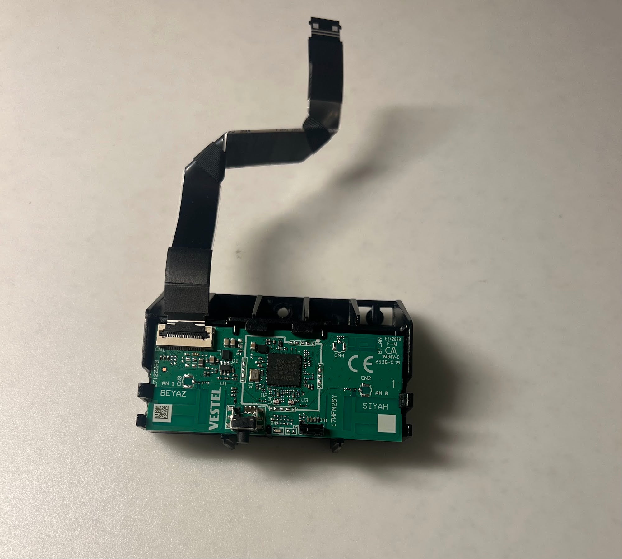 Vestel 17WFM26Y Wi-Fi/Bluetooth module with IR board for Finlux 43-FQAJ-9561