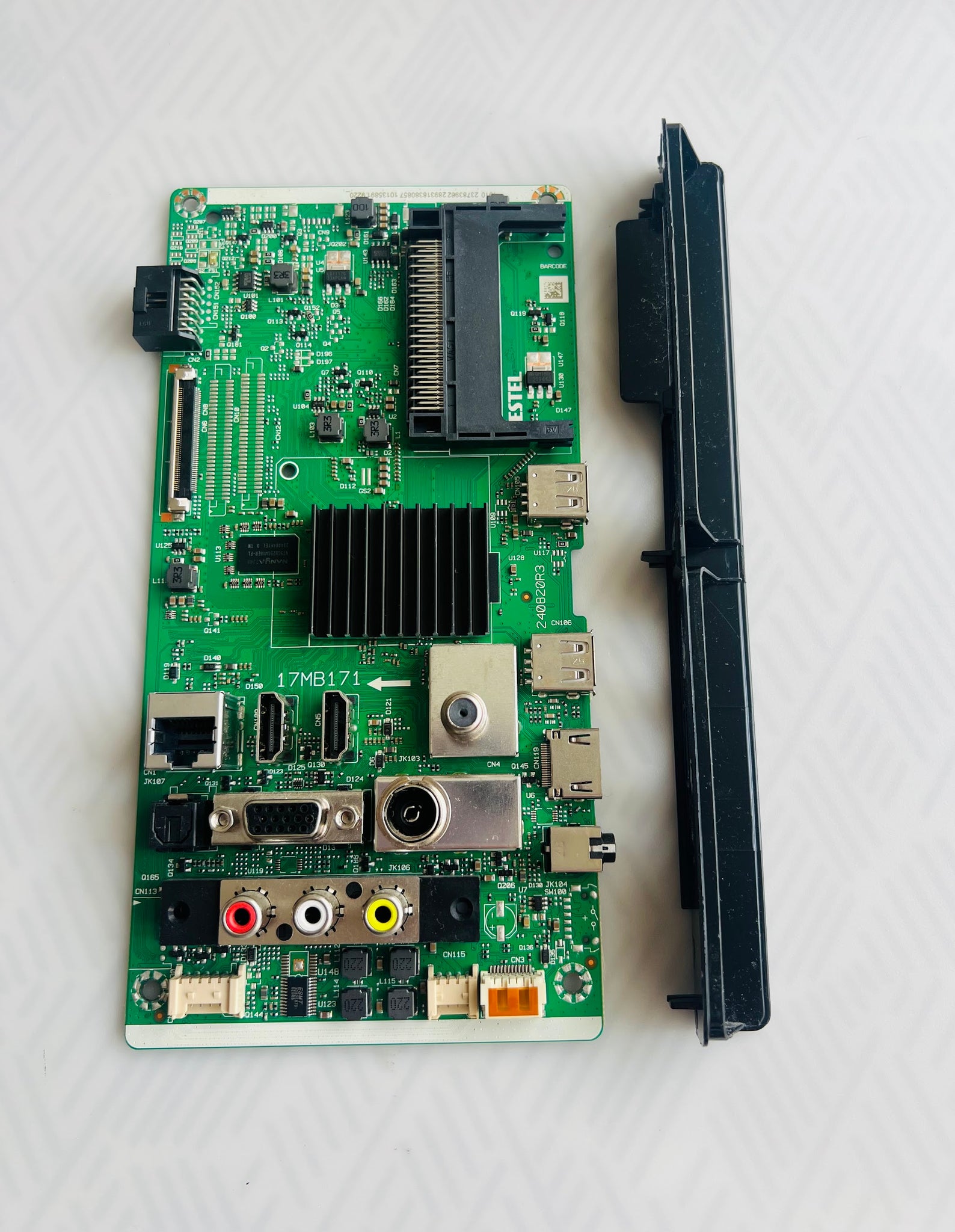 Vestel 17MB171 mainboard (JVC LT-43C700 type)