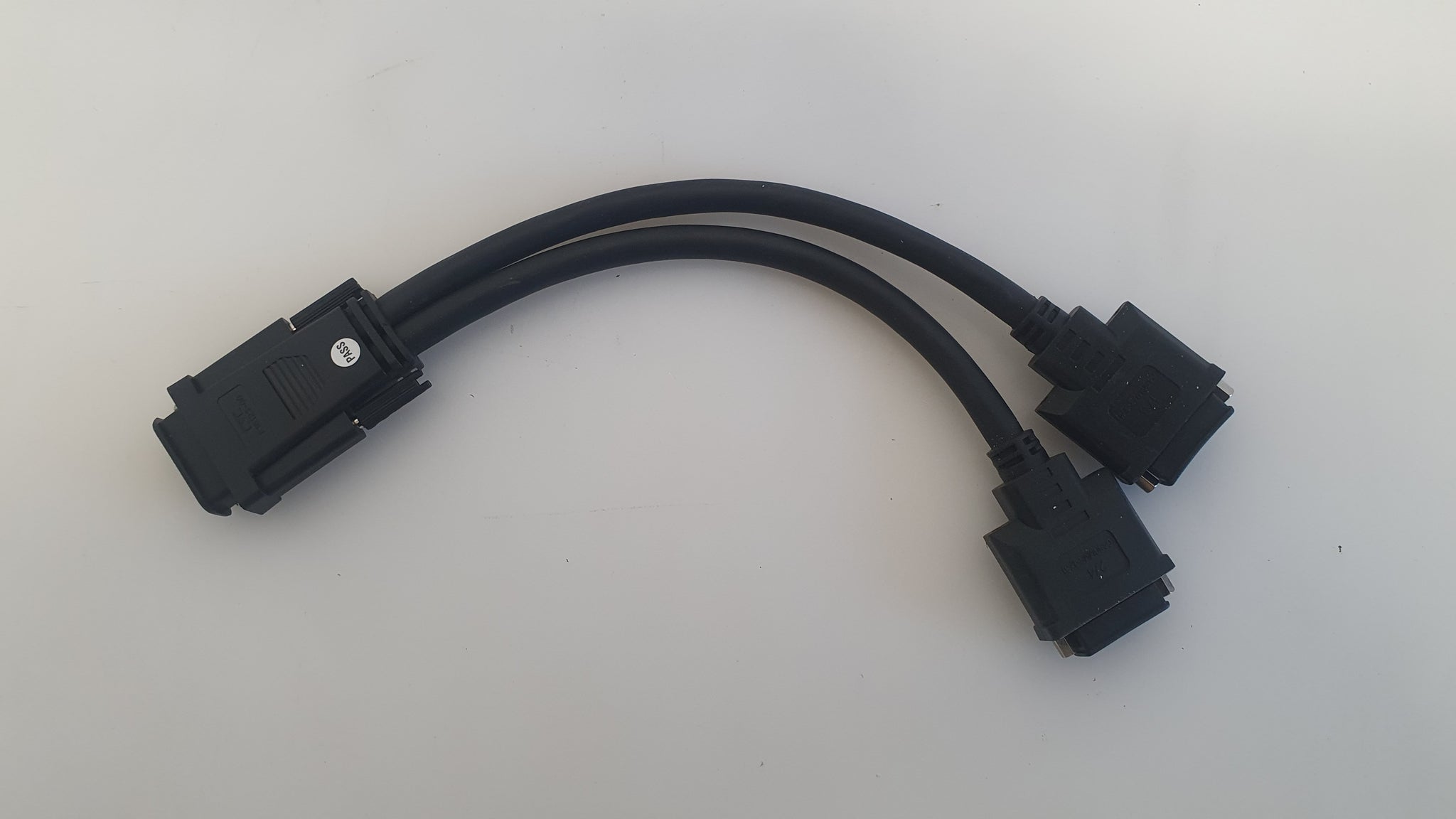 Matrox LFH-60pin To Dual DVI Black Cable F16123-00 Splitter For G450 Mms