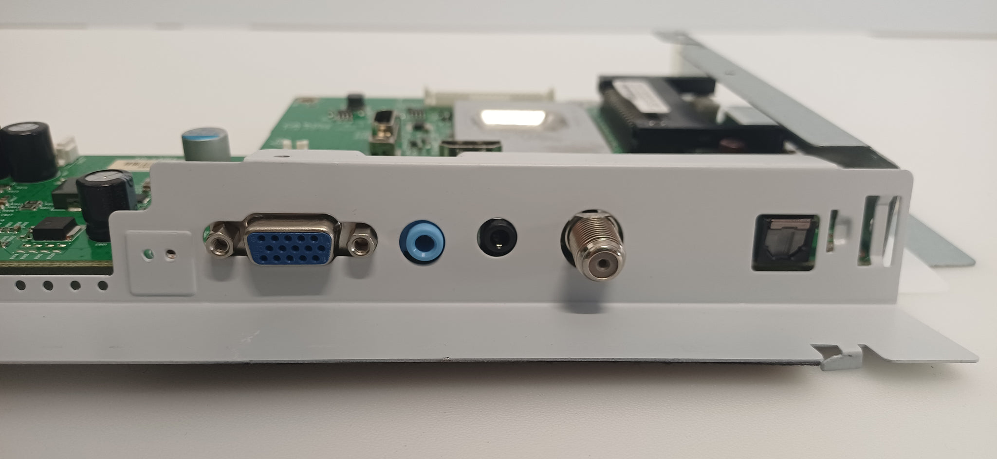 Mainboard - 715GA819-C0C-000-004Y for Philips 24PHS5537/12 TV