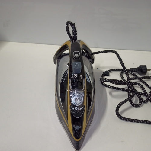 Ecost customer return Calor FV9839C0 Ultimate Pure Steam Iron 260 g/min 3000 350 ml Black/Gold