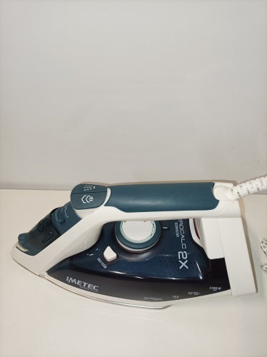 Ecost Customer Return, Imetec ZeroCalc Z1 2500 steam iron with anticalcare technology, multi-hole st