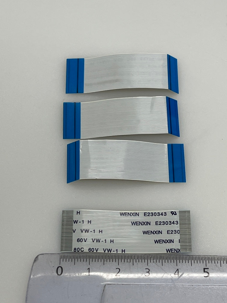 LVDS Cables (4 psc) Wenxin E230343 AWM 20798 (L:4,5cm | W:1,5cm | 24 PIN)