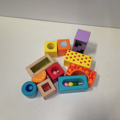 Ecost Customer Return Eichhorn Building Blocks with Sound, 12 Colourful, Sound-Producing Wooden Bloc