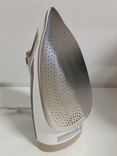 Ecost Customer Return, Rowenta Effective + DX1635 Steam iron Stainless Steel soleplate 2400 W Brown