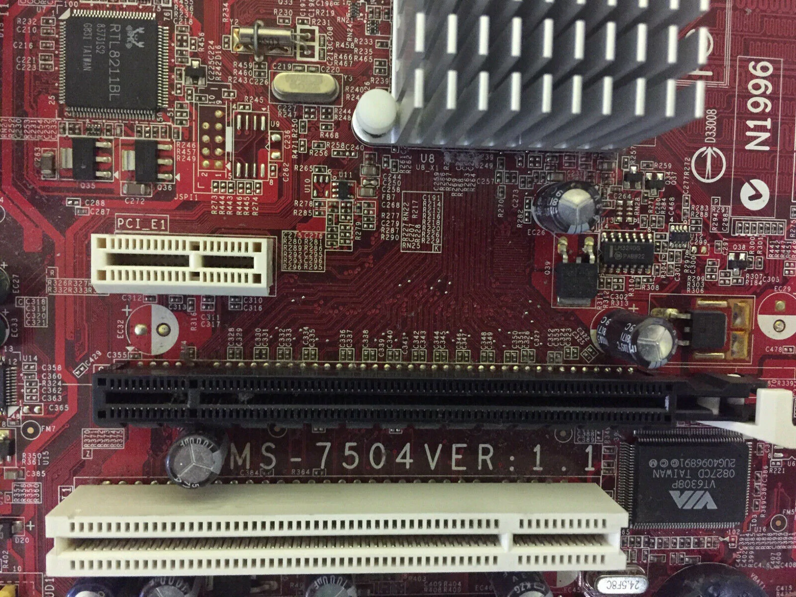 MSI MS-7504 ver.1.1 Socket LGA775 PCI-Express Motherboard