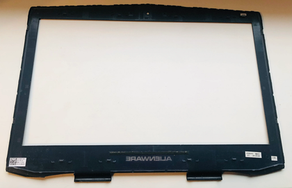 Dell Alienware M18X - 0DWVPH LCD FRONT BEZEL COVER