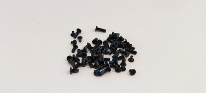 Set of screws for DELL Studio 1737