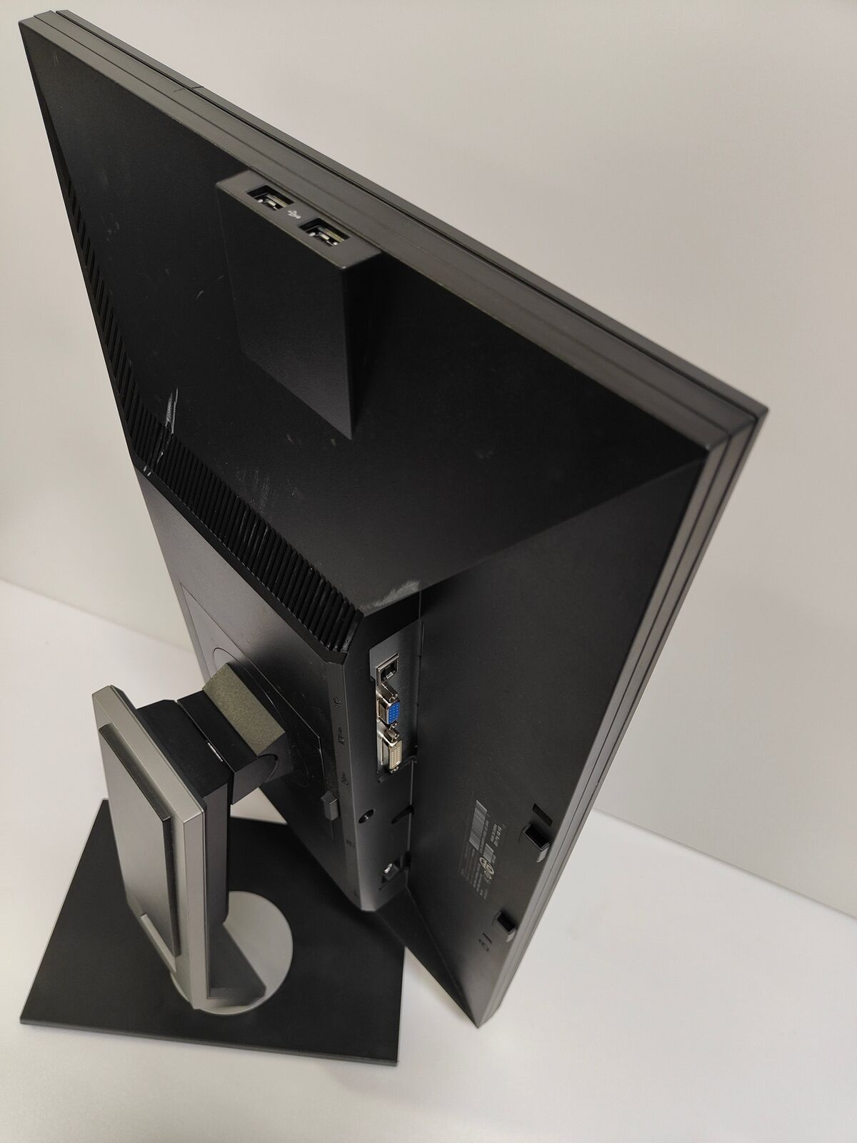 Dell Professional P2411H 24-inch Widescreen Monitor