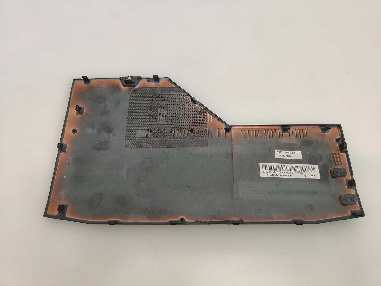 ASUS G750J (H-T4059H) Lower Service HDD Cover - 13NB0181AP0201
