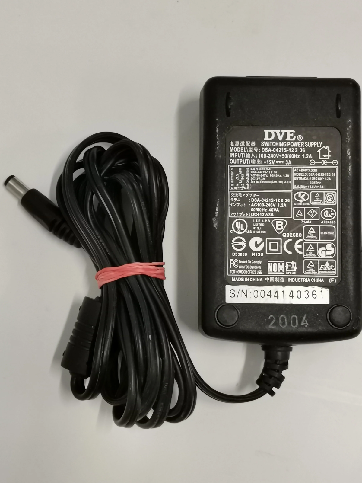 DVE Switching Power Supply DSA-0421S-12 2 36 Output 12V - 3A