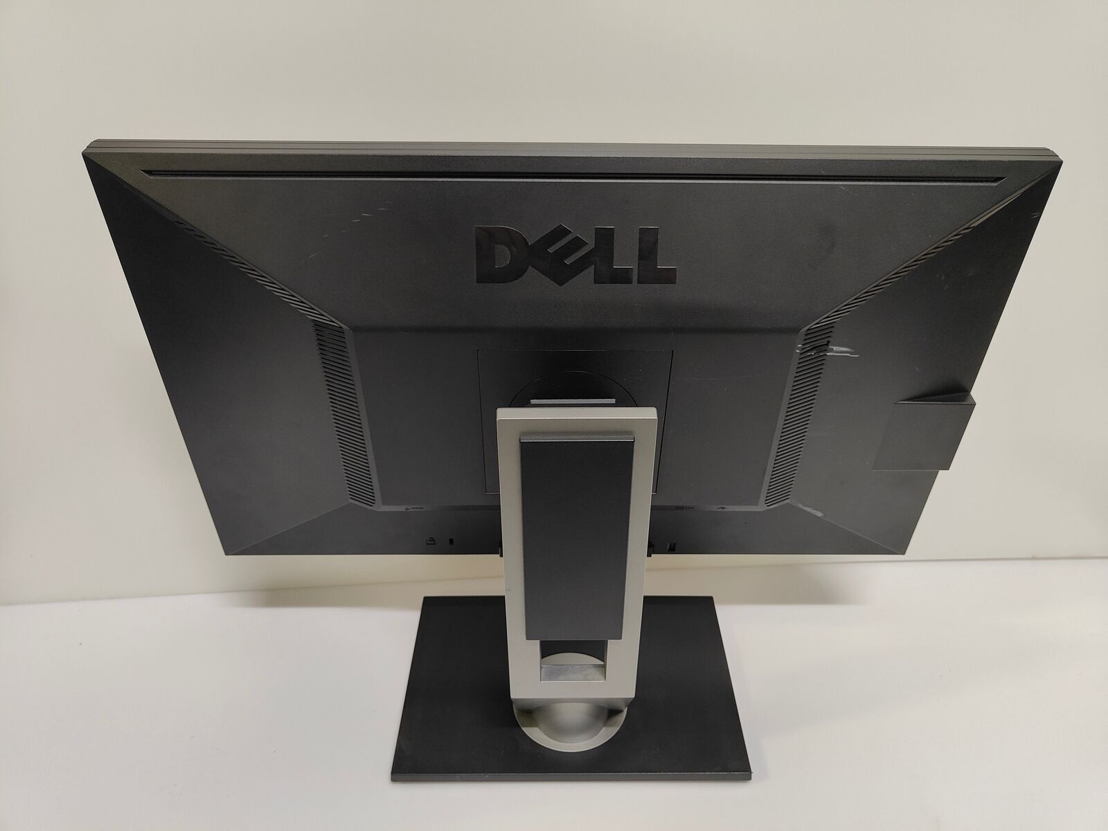 Dell Professional P2411H 24-inch Widescreen Monitor