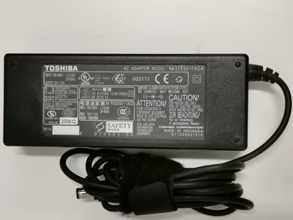Toshiba PA3283U-1ACA - 75W 15V 5A AC Adapter