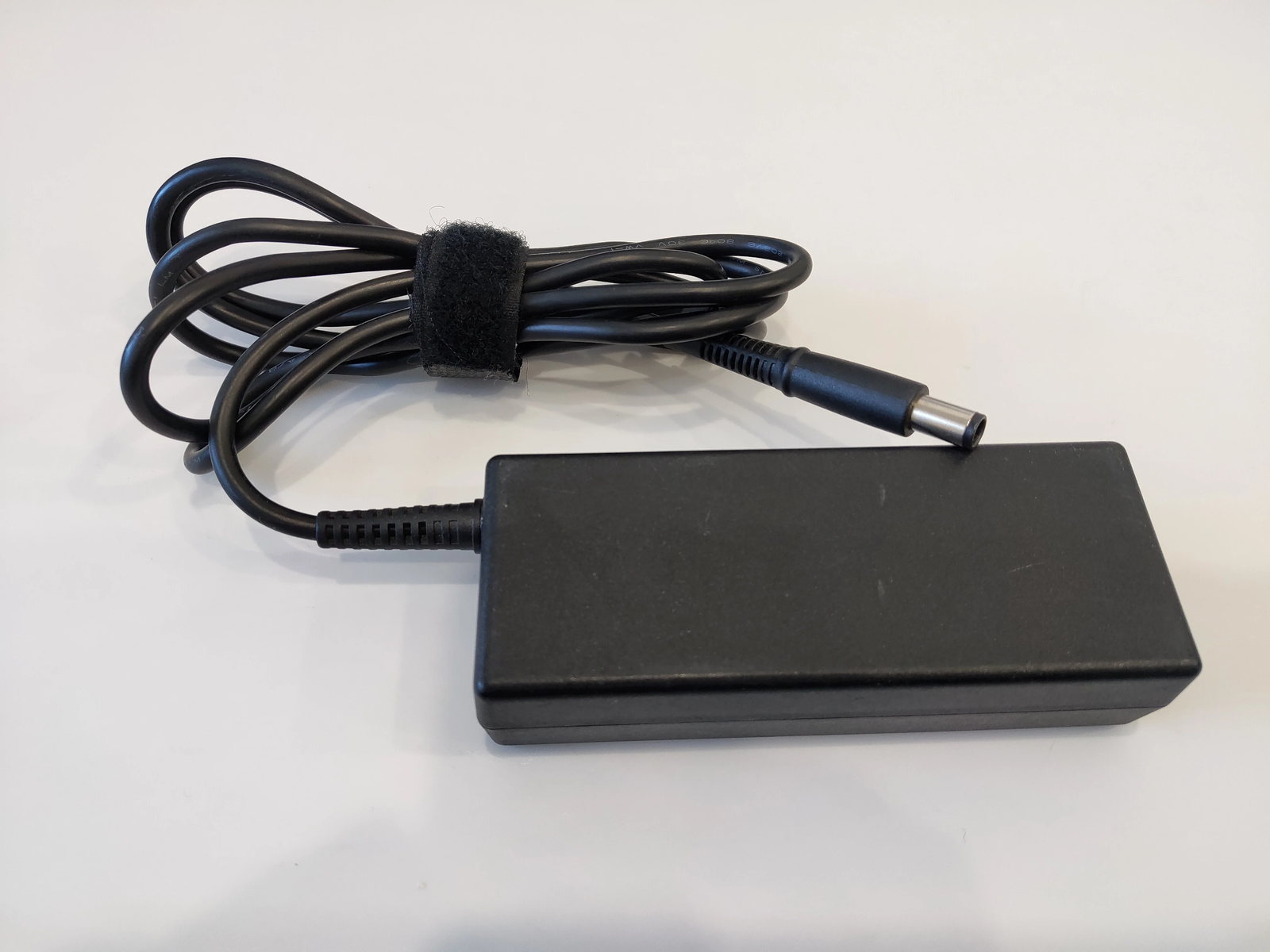 HP PPP012L-E 19.5v-4.62a (90w) Laptop AC Adapter
