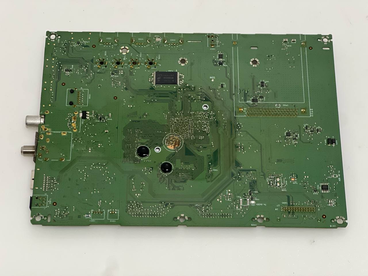 3104 303 54946 B mainboard for PHILIPS 42PFL6008S/12 (DEFECT - FOR SPARE PARTS ONLY)