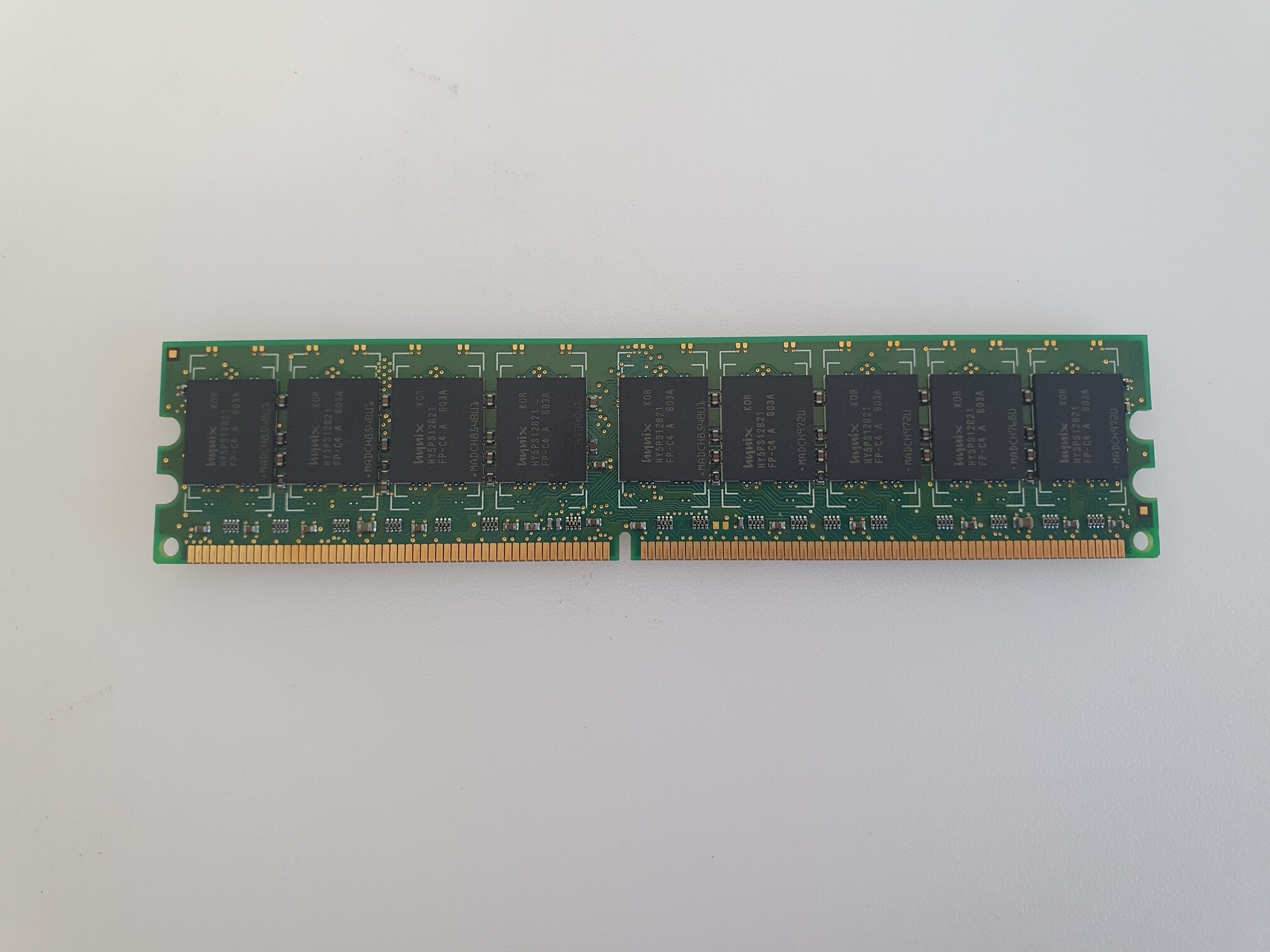 Hynix 1GB DDR2-533 HYMP512U72P8-C4 UDIMM PC2-4200 ECC Memory