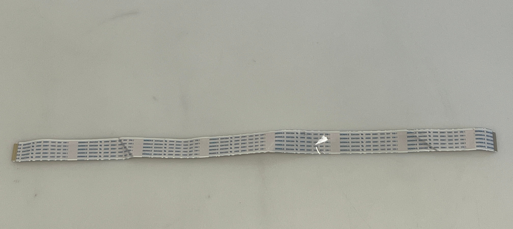 Philips 55PFL7108S/12 LVDS Cable Deren-s E241234 AWM 20861 (L:47cm | W:2cm | 30 PIN)