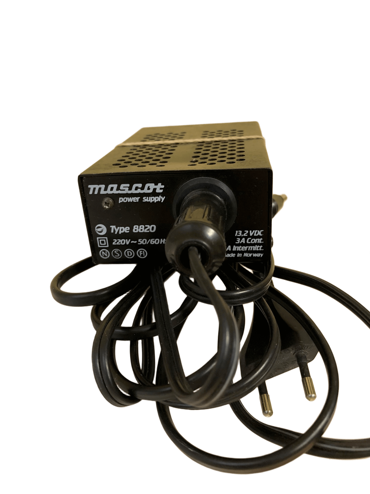 Mascot power supply type 8820