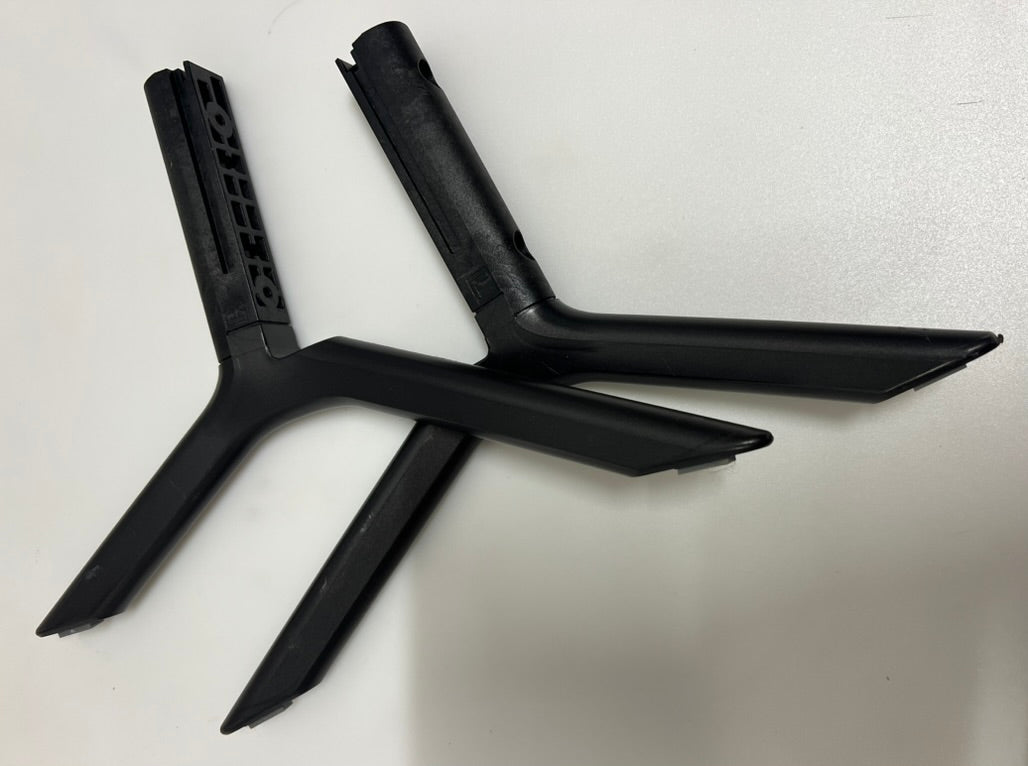 Stands for Samsung UE65RU7305K