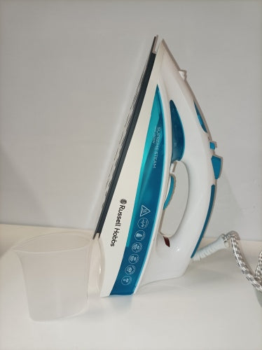 Ecost Customer Return, Russell Hobbs Steam Iron Supreme Steam Pro (2600 watt, 140 g/min extra steam