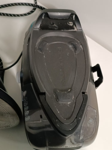 Ecost customer return Rowenta Silence DG8960 Steam Iron Station