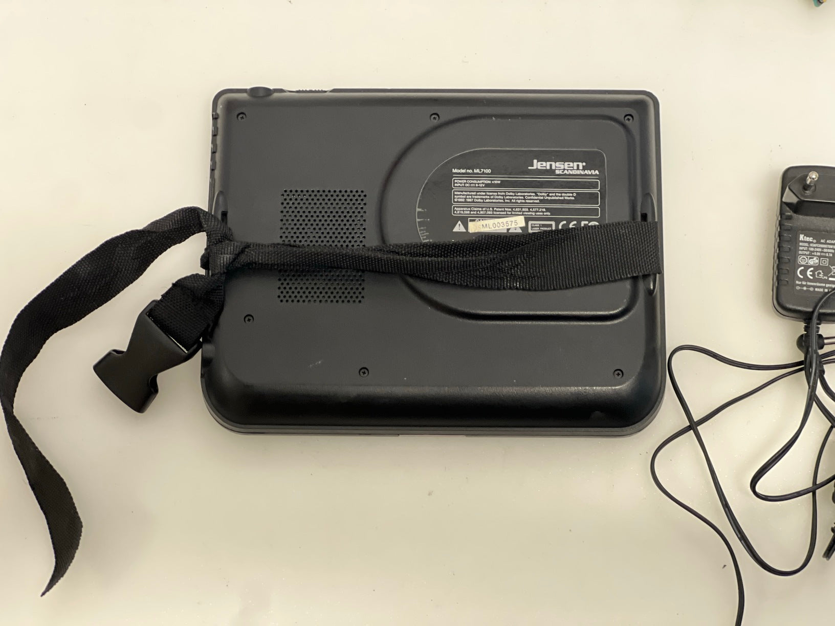 Jensen Scandinavia Media:Link 7100 (ML7100) portable DVD player