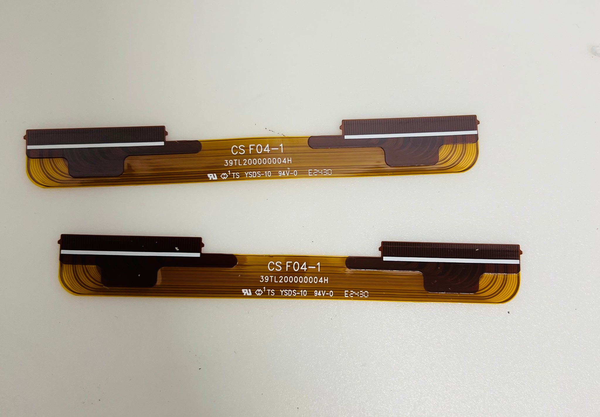 TCL 65QLED810 ribbon cables CS F04-1 39TL200000004H