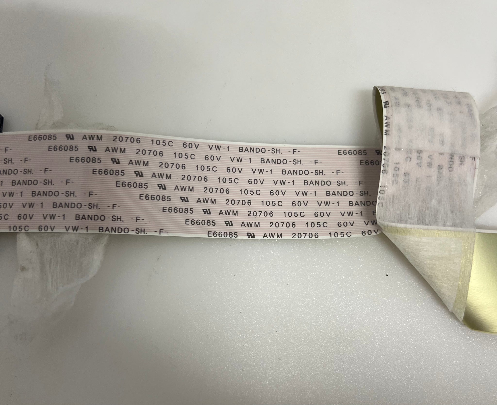 Philips 42PFL7606H/12 lvds flex cable (2.6 cm width) E66085 AWM 20706 105C 60V VW-1 BANDO-SH - F