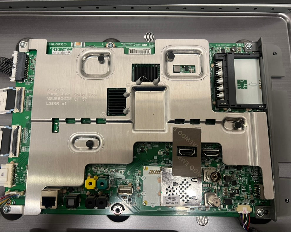 LG OLED55B6V Smart TV Mainboard - EAX66886304 (1.0)