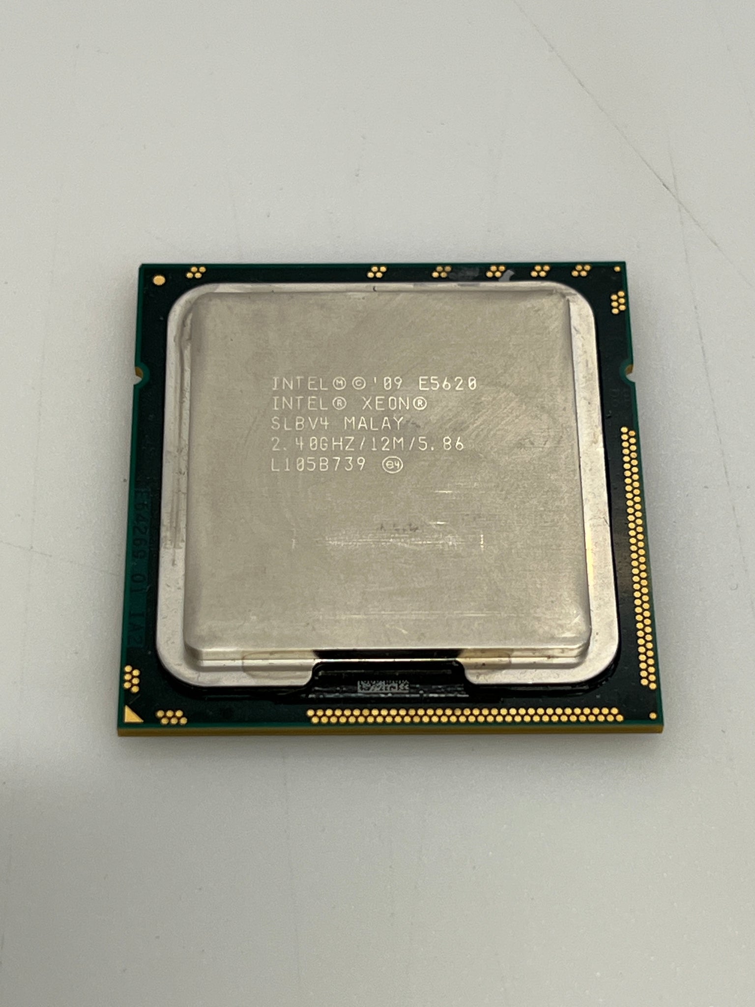 Intel XEON E5620 SLBV4 2.4GHz processor