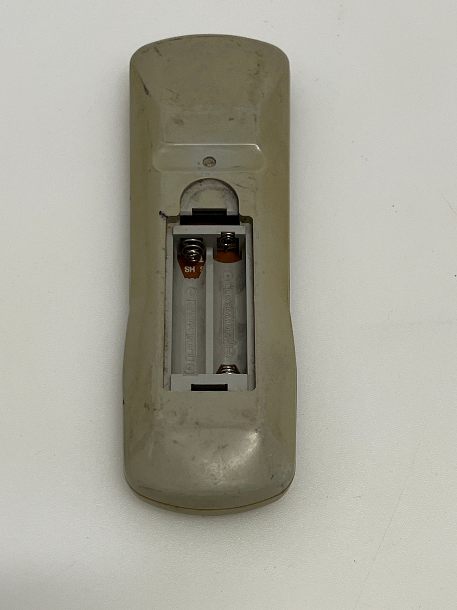 Rolsen RL-17S10F Remote Control 510-11A