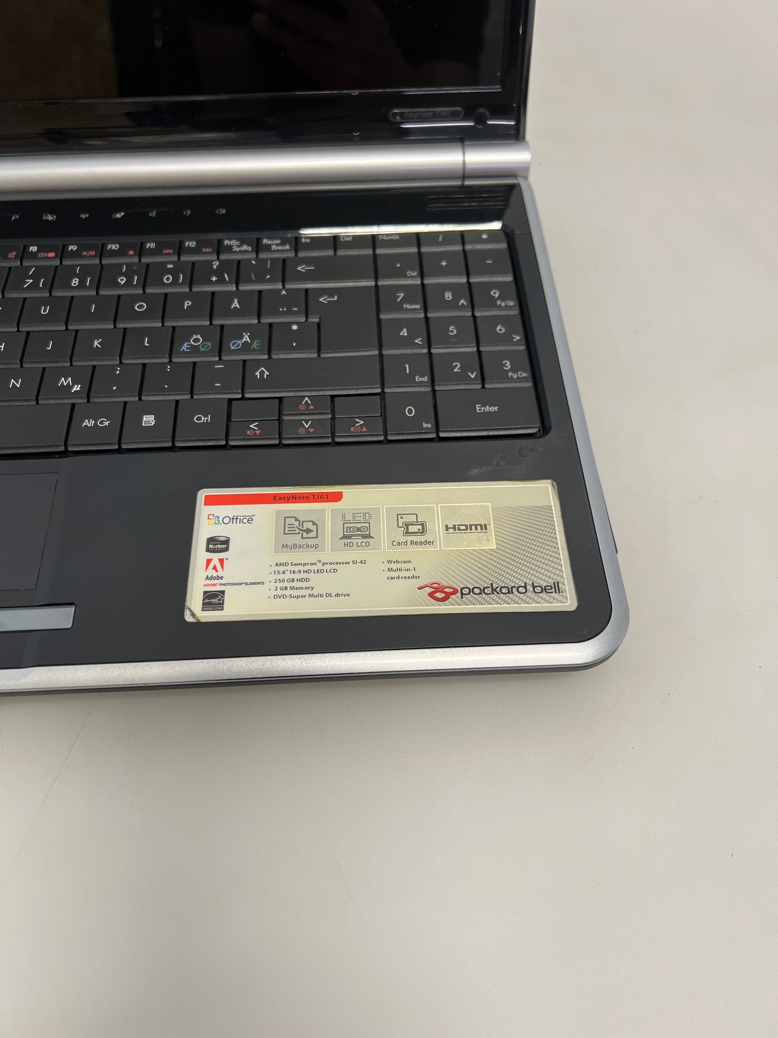 Packard Bell MS2274 15.4