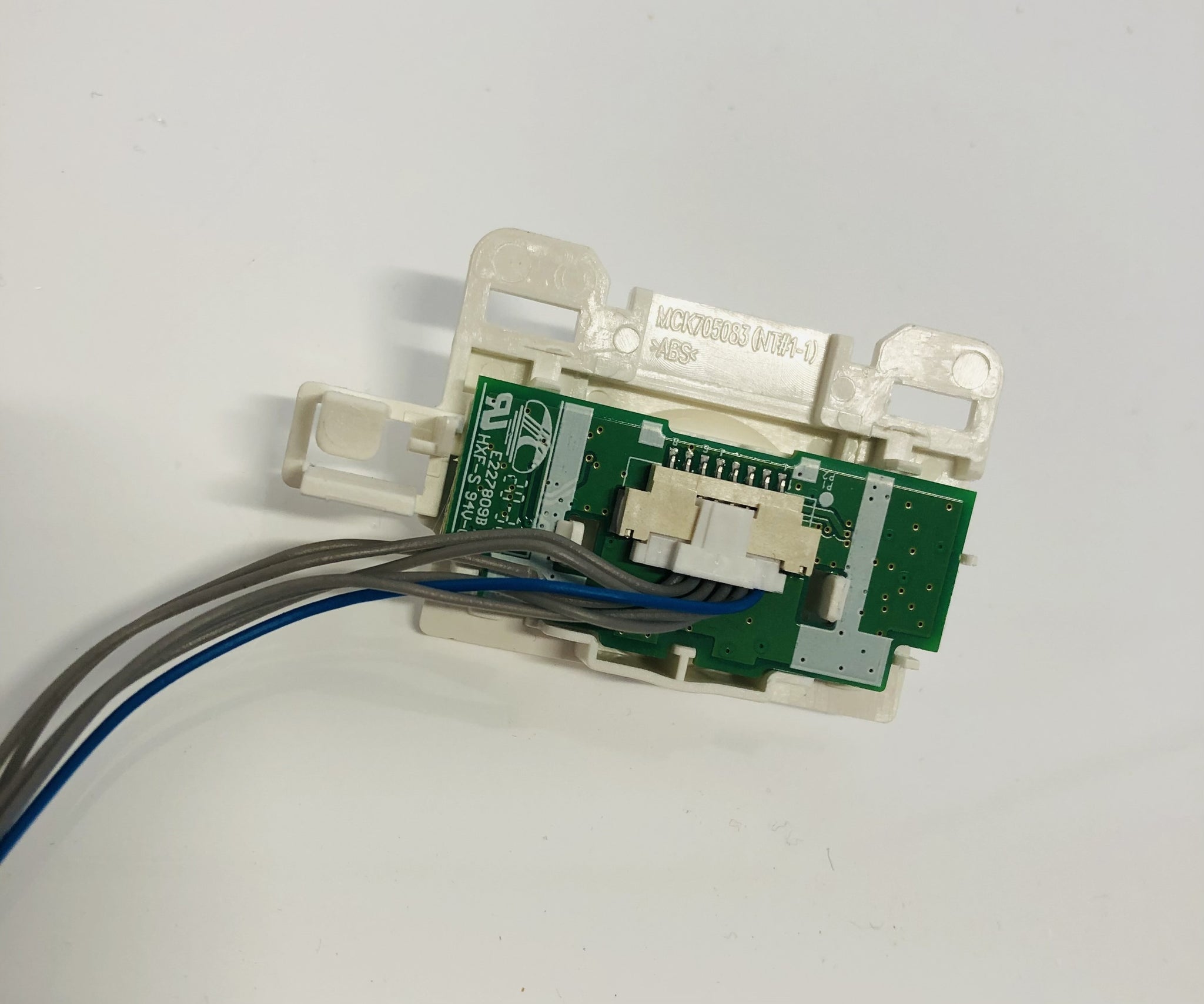 E227809B POWER BUTTON for LG 27UL500