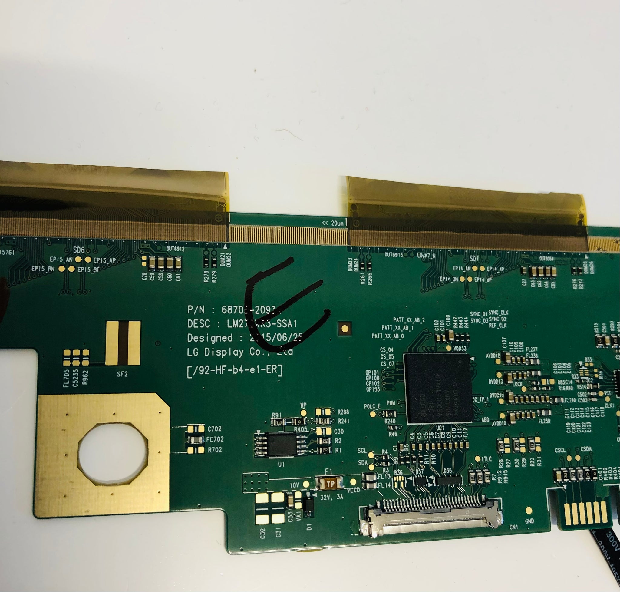 6870S-2093A matrix buffer board for LG 27UK650
