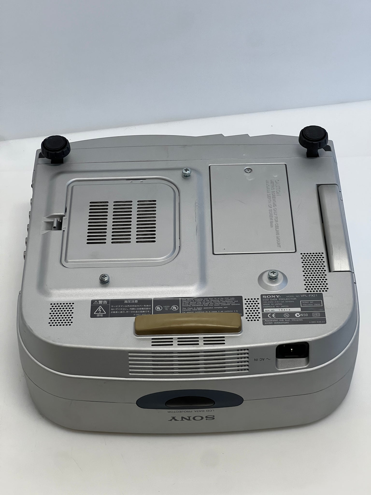 Sony VPL‑PX21 XGA LCD Projector – 1800 lm, 3LCD, 4:3