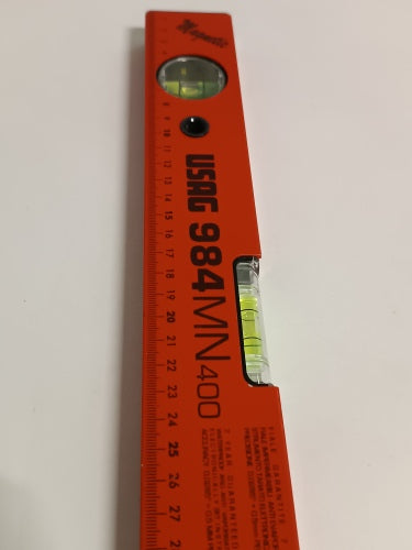 Ecost customer return USAG 984 MN 300 Aluminium Spirit Level with Magnetic Sole U09840024