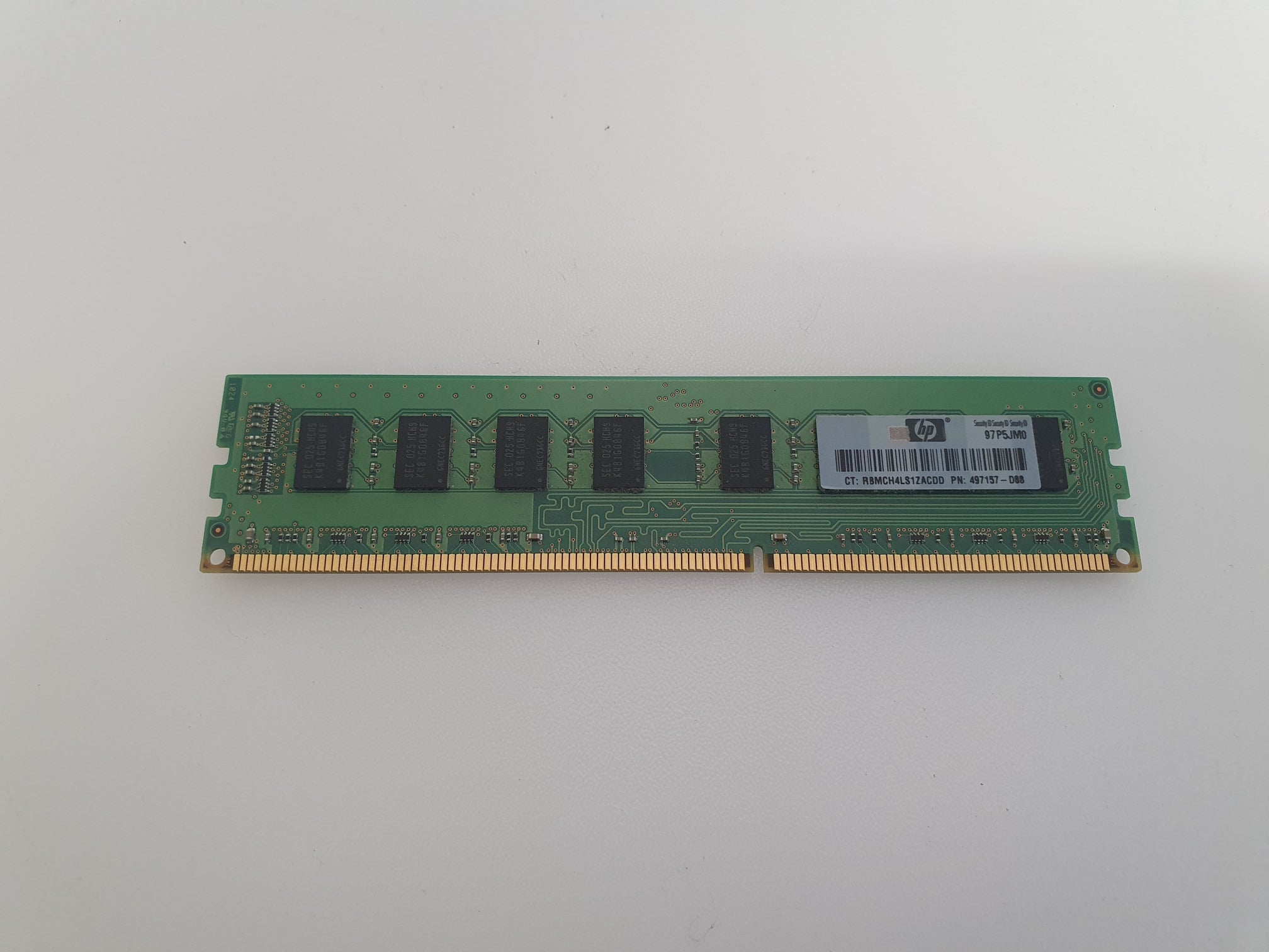 Samsung M378B5673FH0-C9 DDR3 SDRAM memory