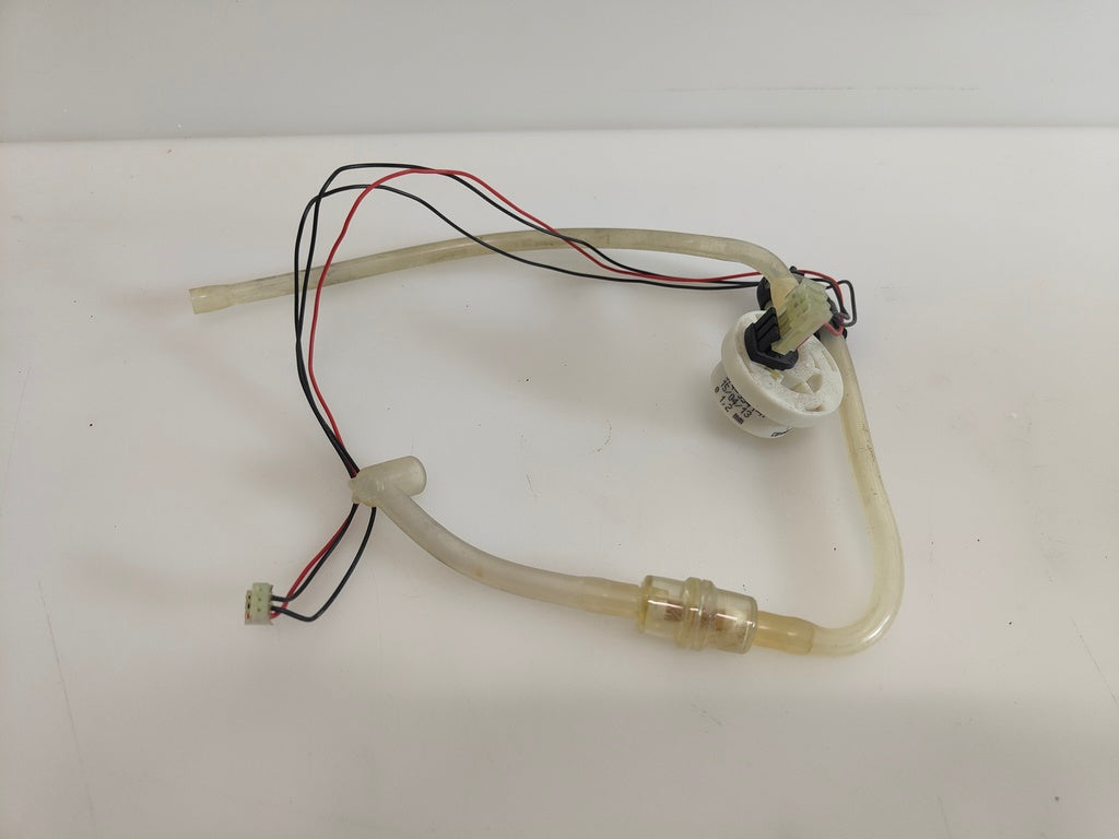 DeLonghi Magnifica ESAM 4200.S coffee machine - Flow meter And Impurity Filter