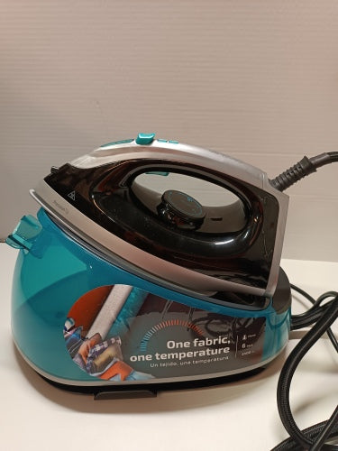 Ecost Customer Return, Cecotec Total Iron 7000 SteamPro 2400W 6 Bar Ceramic Sole 135g/min Eco Mode A