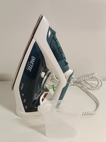 Ecost Customer Return, Imetec ZeroCalc Z1 2500 steam iron with anticalcare technology, multi-hole st