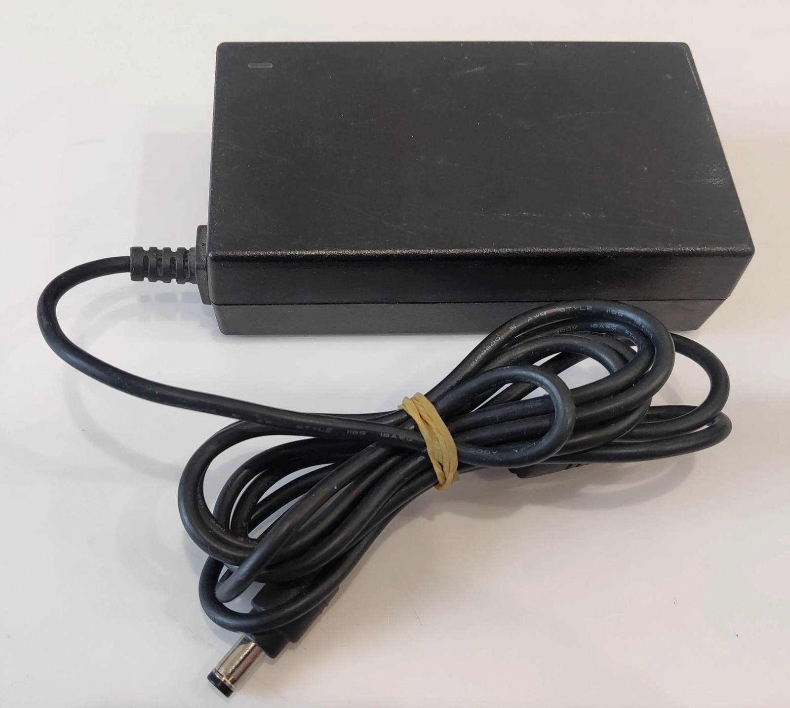 FSP FSP048-1AD101C 12v-4.0a(48w MAX) power adapter