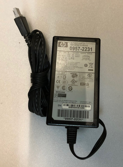 HP 0957-2231 AC Power Adapter